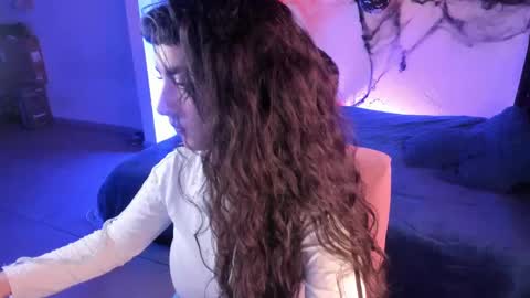 kitty__chs online show from November 4, 8:43 pm