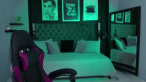 Kitty online show from February 19, 12:15 pm