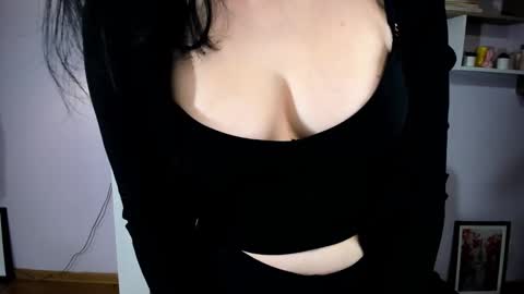 Denise online show from February 3, 11:52 pm