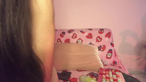 kitty_kryss online show from May 19, 1:18 pm