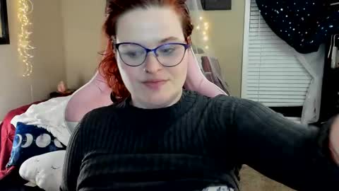 Bella Kitty Luxe online show from December 3, 1:36 am