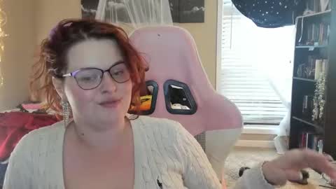 Bella Kitty Luxe online show from January 6, 8:50 pm