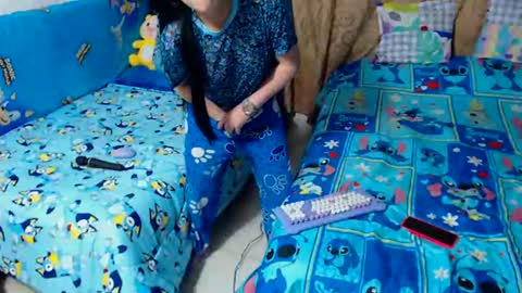 kitty_small69 online show from July 28, 2:57 pm