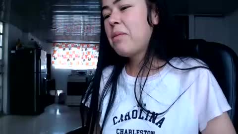 kitty_small69 online show from July 27, 4:26 pm