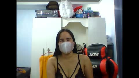 Snapshot of kittybabe0528 chatting on February 4, 1:23 am kittybabe0528 online show from February 4, 1:23 am