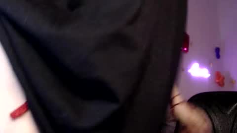 --. .-          -. .-- online show from February 16, 12:53 am