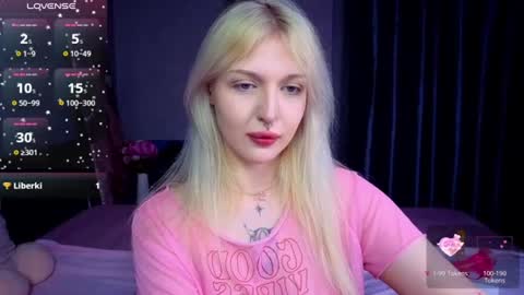 kittykendall online show from July 21, 7:38 pm