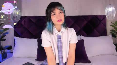 Kitty online show from April 4, 12:12 pm