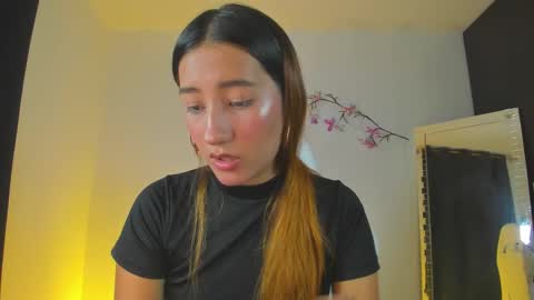 kitty online show from February 4, 11:52 pm