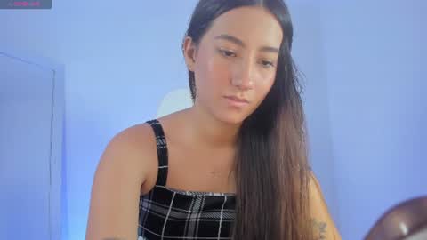 kitty online show from July 29, 11:49 pm