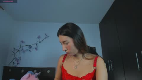 kitty online show from April 30, 10:58 pm