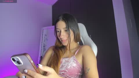 kitty online show from June 11, 12:32 am