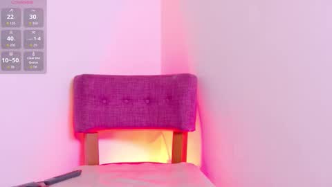 Kitty Hill online show from December 1, 4:54 am