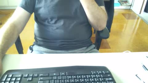 kiwiguy17 online show from March 14, 3:10 am