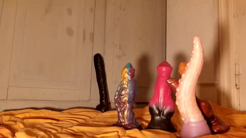 Snapshot of klamstrakur1 chatting on October 29, 2:41 pm klamstrakur1 online show from October 29, 2:41 pm