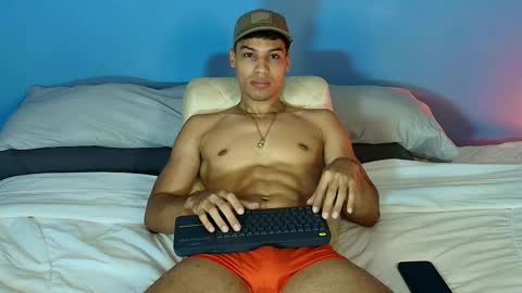 klaton__ online show from October 24, 2:51 pm