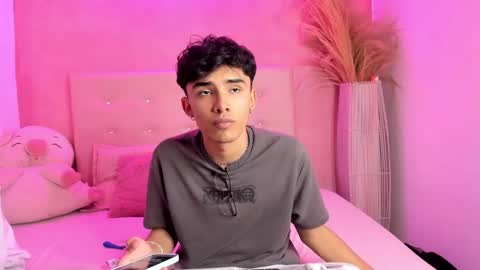 KLAUS online show from December 8, 6:22 am