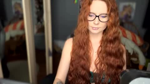 Klementinafanslyklementina6661 online show from December 14, 9:02 pm