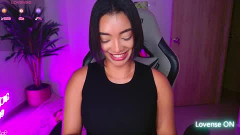 Snapshot of kleogold_1 chatting on September 26, 1:13 am Christina online show from September 26, 1:13 am