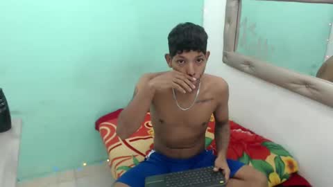 kloe matias online show from October 22, 2:04 am