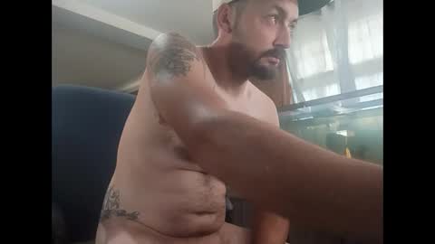 Snapshot of klou502 chatting on September 16, 3:26 pm LOUiViLAN online show from September 16, 3:26 pm