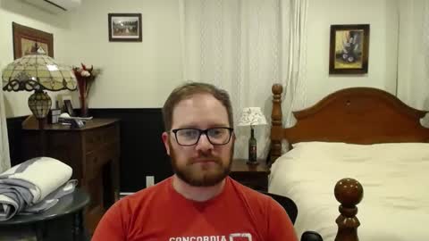 Snapshot of km0079 chatting on October 1, 2:32 am Kris online show from October 1, 2:32 am