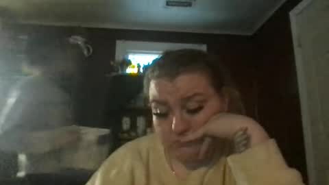 kmarie1196 online show from February 10, 11:08 pm