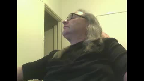 knobout online show from October 21, 10:31 am