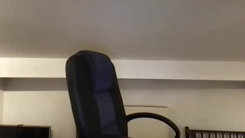 hugo online show from February 17, 7:55 pm