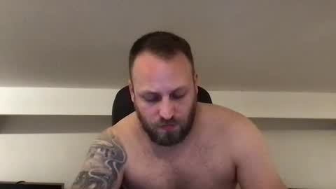 hugo online show from February 24, 8:47 pm