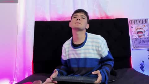 Snapshot of kody_sexy chatting on October 19, 1:27 pm kody_sexy online show from October 19, 1:27 pm
