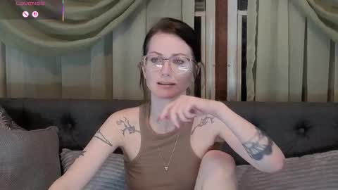 kohlbird online show from November 23, 12:41 am