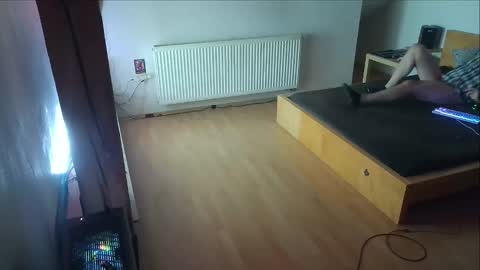 Snapshot of kokotko1234rr chatting on October 9, 7:08 pm Andy online show from October 9, 7:08 pm