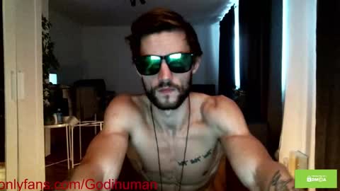 Snapshot of kolexis chatting on September 28, 8:01 am GodihumanAthena online show from September 28, 8:01 am