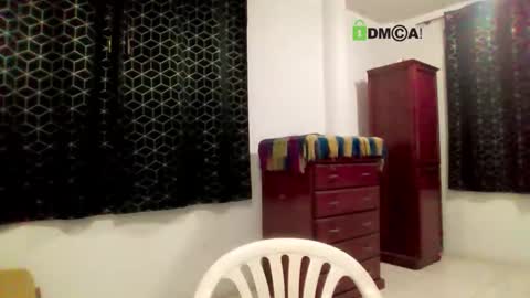 kolombianox online show from February 18, 1:05 am