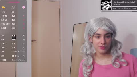  Riley  online show from October 12, 8:32 pm