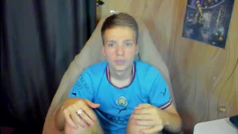 Snapshot of konnor_deviant chatting on September 30, 11:37 pm konnor_deviant online show from September 30, 11:37 pm