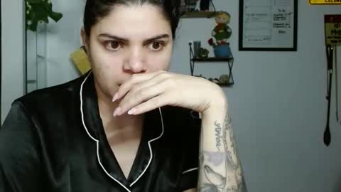 Karoll online show from October 2, 2:54 am