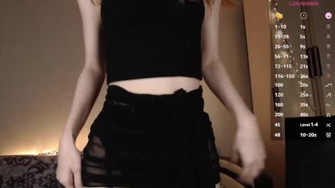 Snapshot of kotenki143 chatting on September 9, 8:42 pm AliceAdam online show from September 9, 8:42 pm