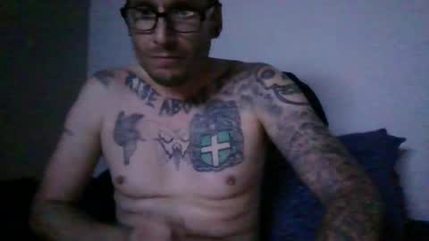 hard hung horny online show from January 7, 5:12 am