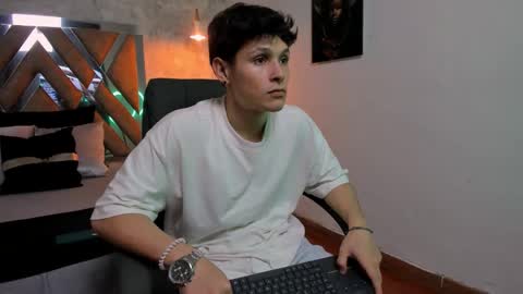 Kraven online show from November 20, 3:16 am