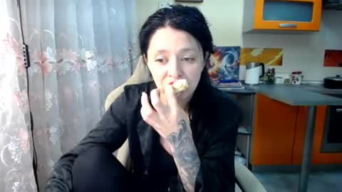 Kris online show from July 20, 7:04 pm