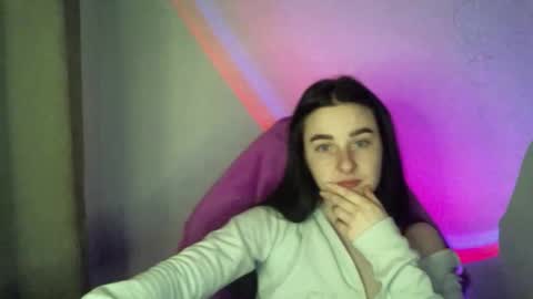 Kris online show from February 28, 9:41 pm