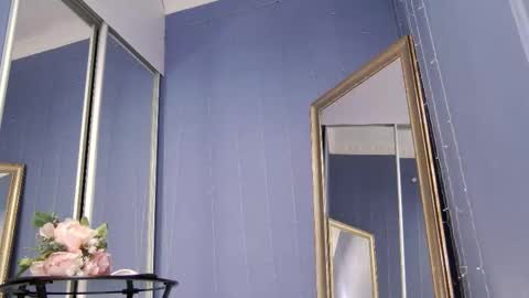 kriskras__ online show from October 3, 5:59 am