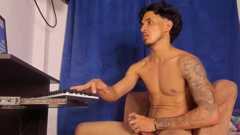 Kriss online show from October 30, 2:01 am