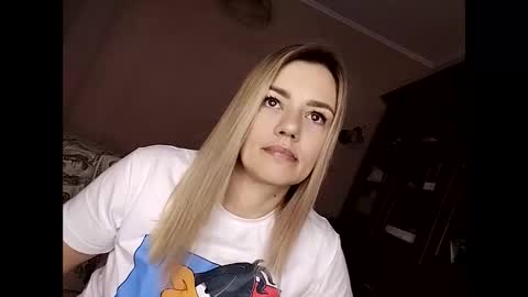 KrissSexi online show from March 5, 5:50 am