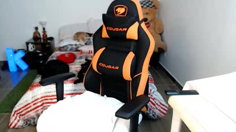  ANA  online show from November 8, 2:09 pm