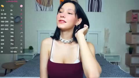 Snapshot of kristanalosa chatting on September 17, 7:39 pm Emma online show from September 17, 7:39 pm
