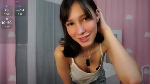 Snapshot of kristanalosa chatting on September 10, 8:32 pm Emma online show from September 10, 8:32 pm