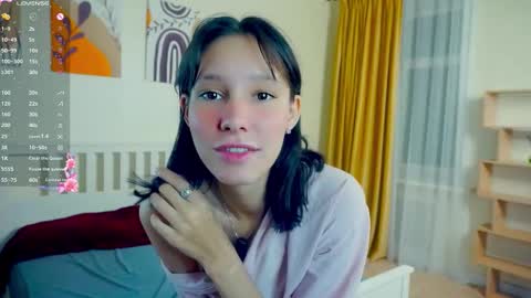 Snapshot of kristanalosa chatting on September 11, 8:43 pm Emma online show from September 11, 8:43 pm